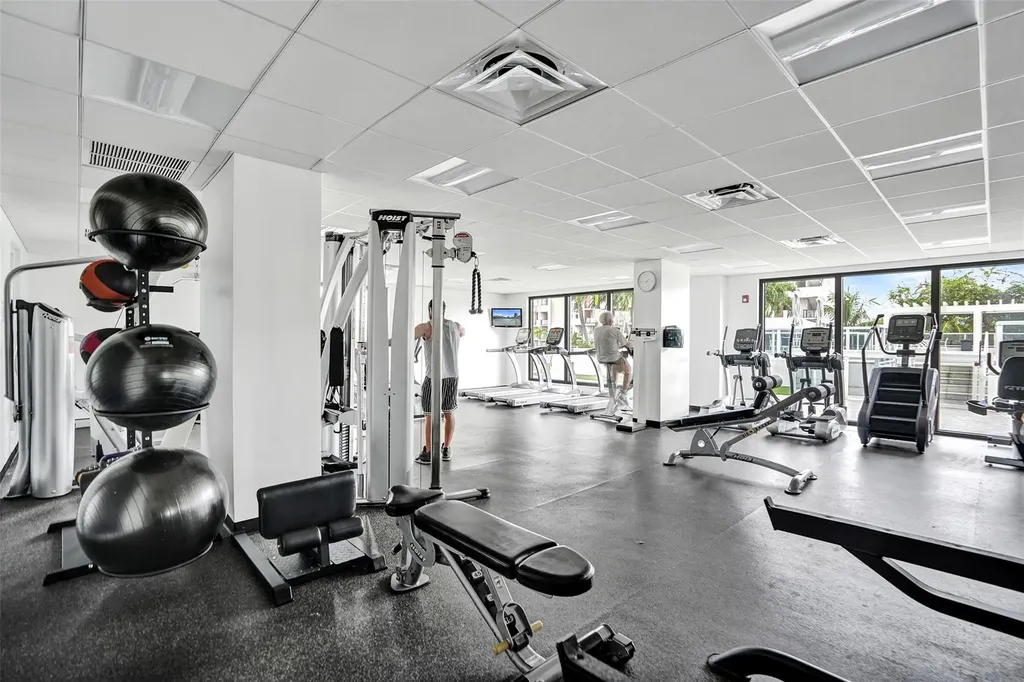 3015 N Ocean Boulevard Fort Lauderdale FL 33308