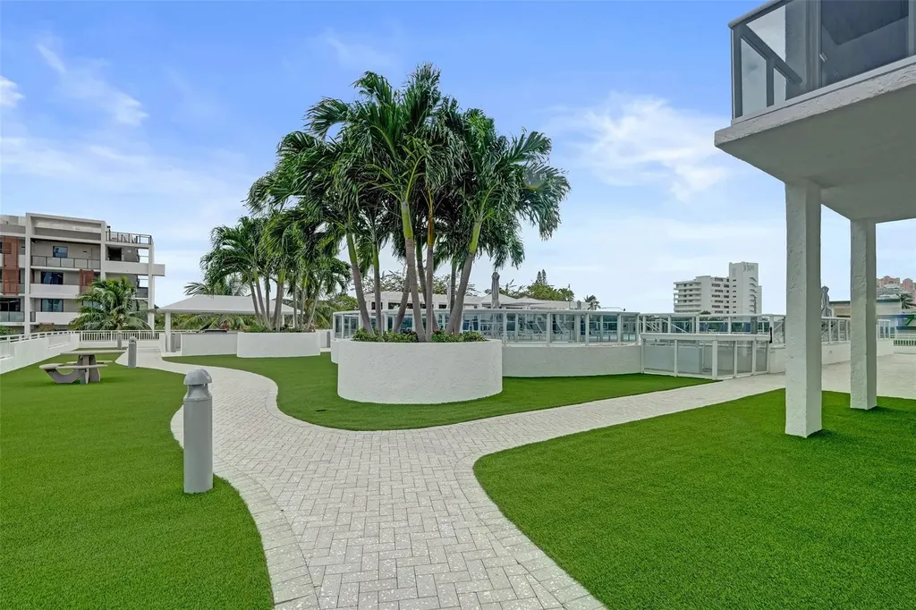 3015 N Ocean Boulevard Fort Lauderdale FL 33308