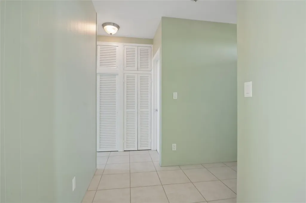 1900 S Ocean Drive Fort Lauderdale FL 33316