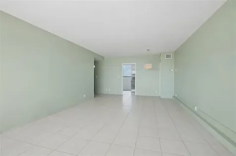 1900 S Ocean Drive Fort Lauderdale FL 33316