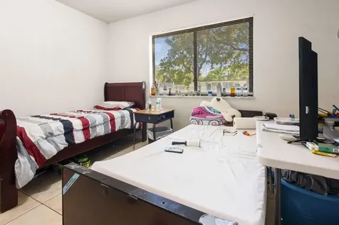 4024 NW 23rd Court Miami FL 33142