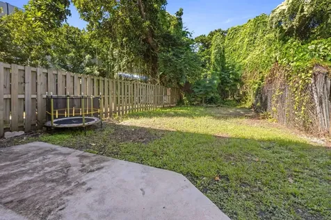4024 NW 23rd Court Miami FL 33142