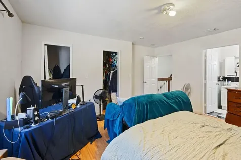 4024 NW 23rd Court Miami FL 33142