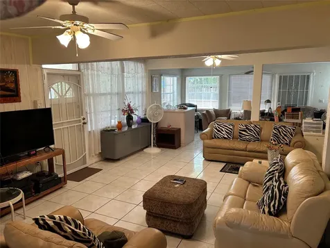 Lauderdale Lakes FL 33319