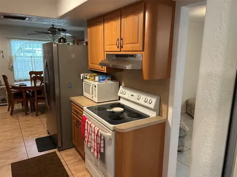 Lauderdale Lakes FL 33319