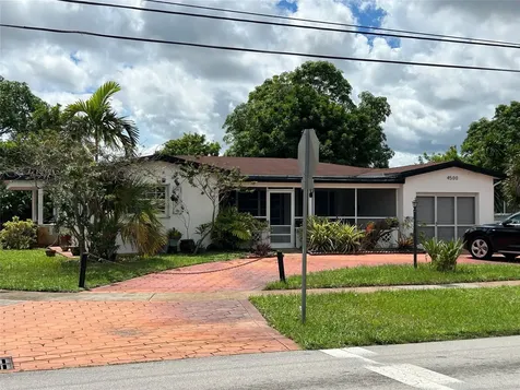 Lauderdale Lakes FL 33319