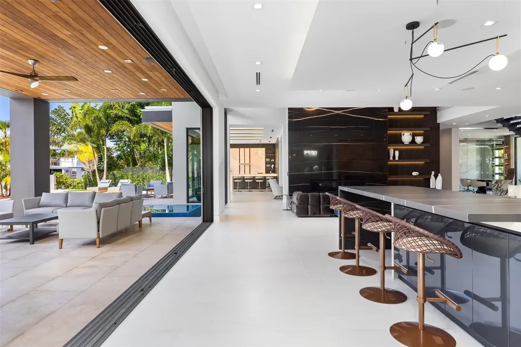 2733 NE 16th Street Fort Lauderdale FL 33304