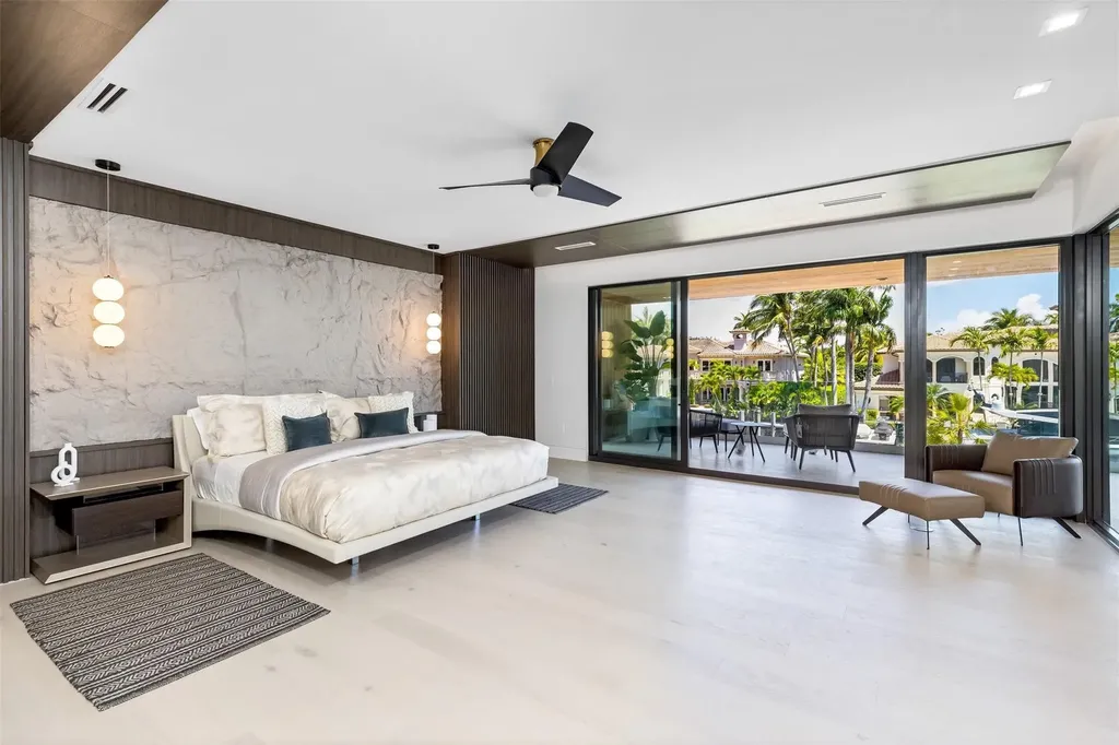 2733 NE 16th Street Fort Lauderdale FL 33304