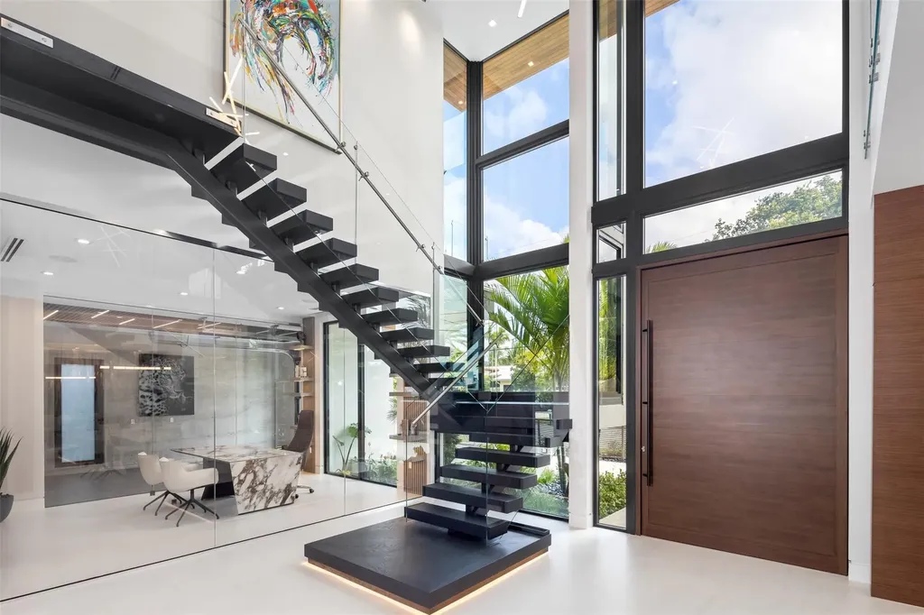 2733 NE 16th Street Fort Lauderdale FL 33304