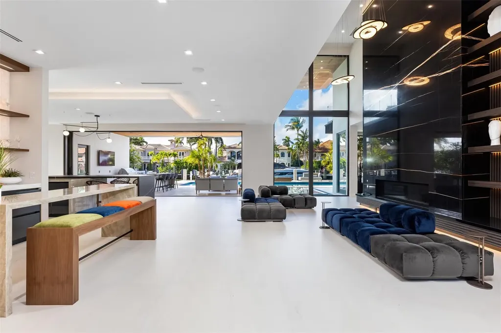 2733 NE 16th Street Fort Lauderdale FL 33304