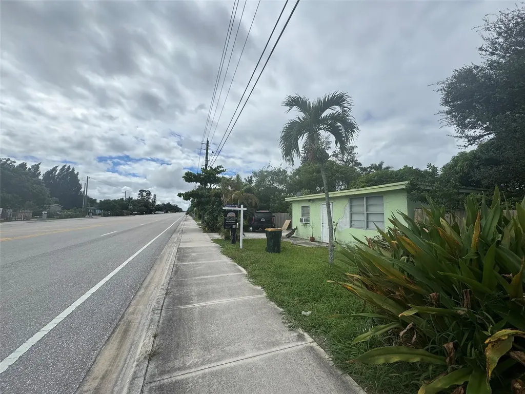 4097 S Haverhill Road Greenacres FL 33463