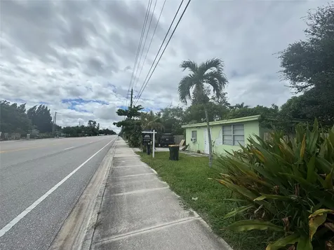 4097 S Haverhill Road Greenacres FL 33463