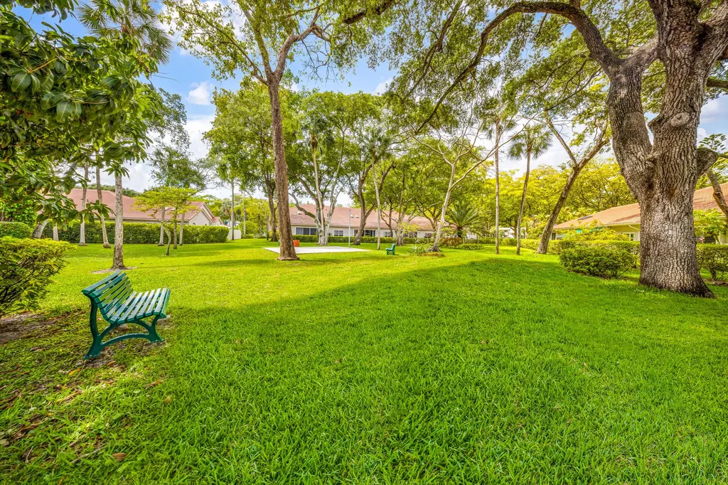4106 Carriage Drive Pompano Beach FL 33069