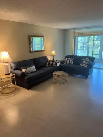 4301 Martinique Circle Coconut Creek FL 33066