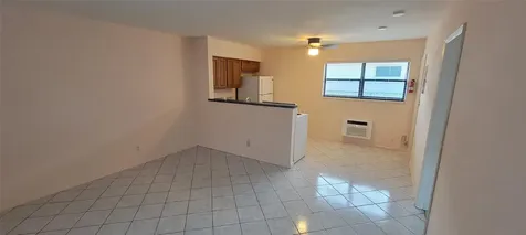 1523 NE 34th Street Oakland Park FL 33334