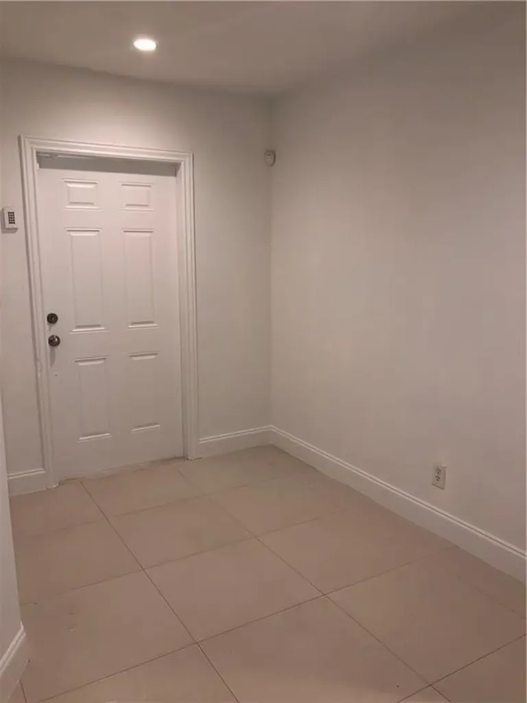5273 NE 17th Avenue Pompano Beach FL 33064