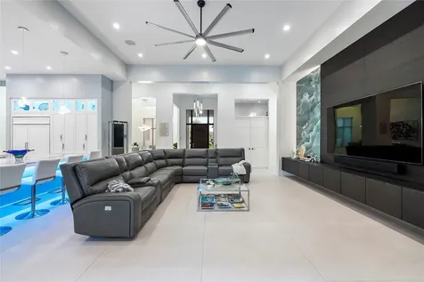 5824 NW 79th Way Parkland FL 33067