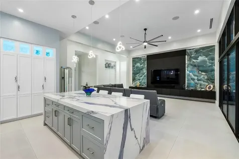 5824 NW 79th Way Parkland FL 33067