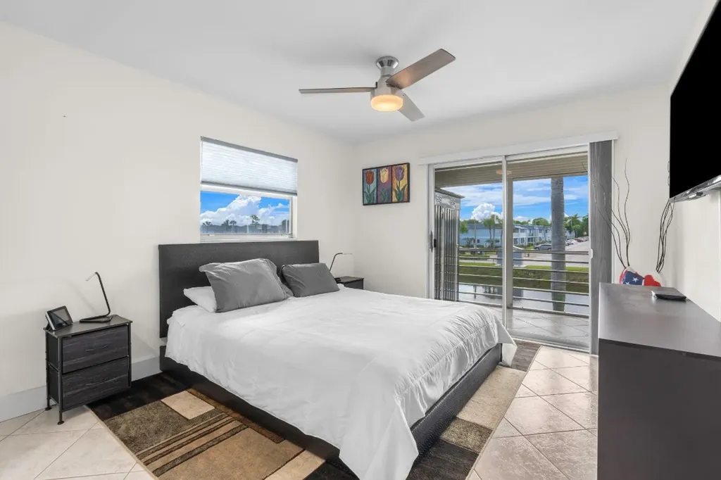 189 Brittany D Delray Beach FL 33446