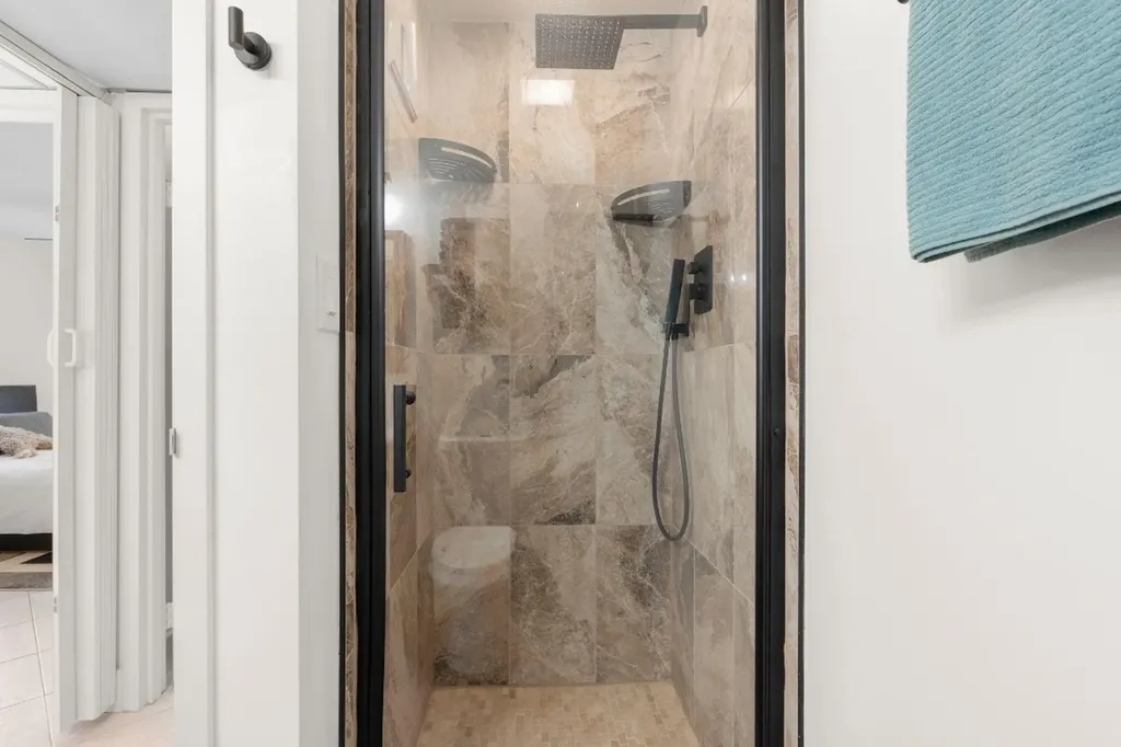 189 Brittany D Delray Beach FL 33446