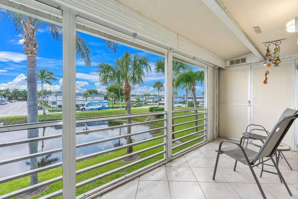 189 Brittany D Delray Beach FL 33446