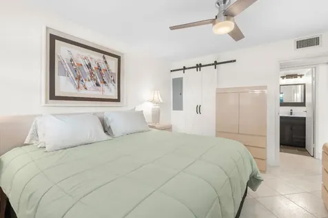 189 Brittany D Delray Beach FL 33446