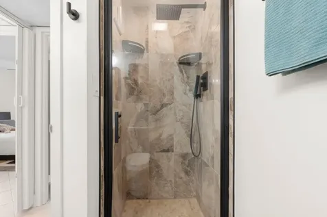189 Brittany D Delray Beach FL 33446