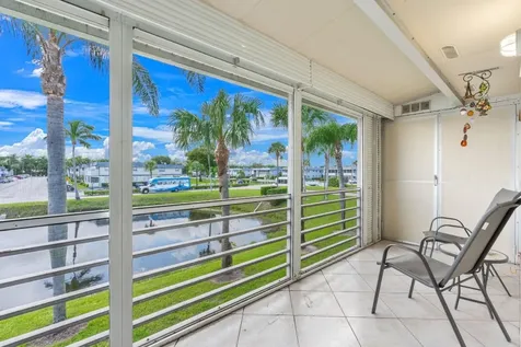 189 Brittany D Delray Beach FL 33446