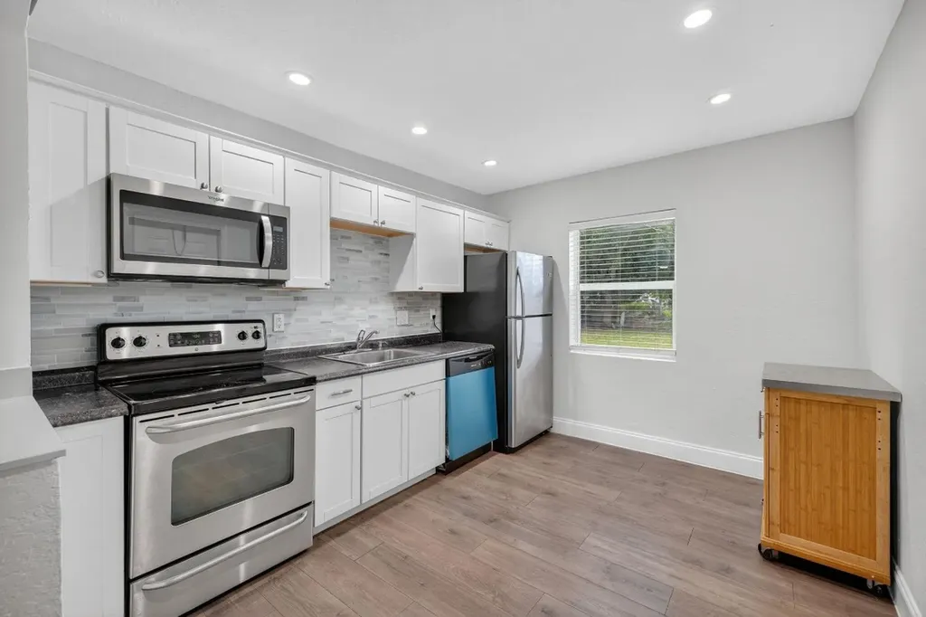 1141 SW 25th Avenue Fort Lauderdale FL 33312