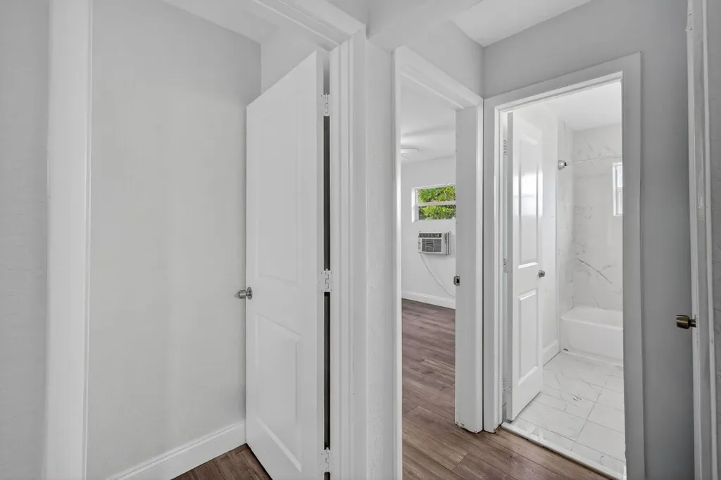 1141 SW 25th Avenue Fort Lauderdale FL 33312