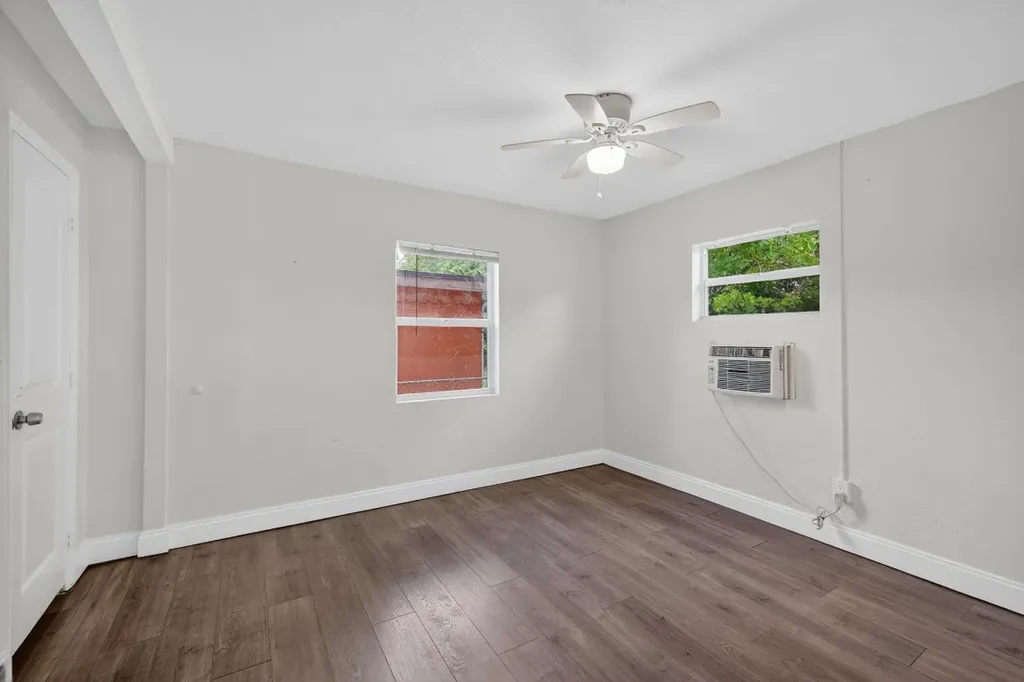1141 SW 25th Avenue Fort Lauderdale FL 33312