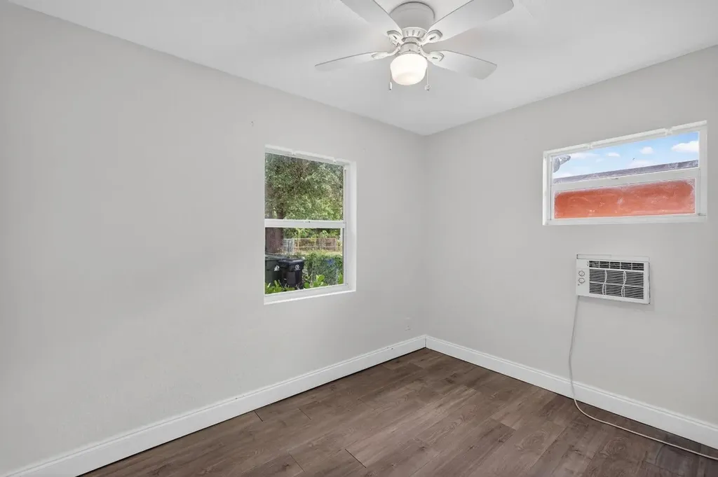 1141 SW 25th Avenue Fort Lauderdale FL 33312