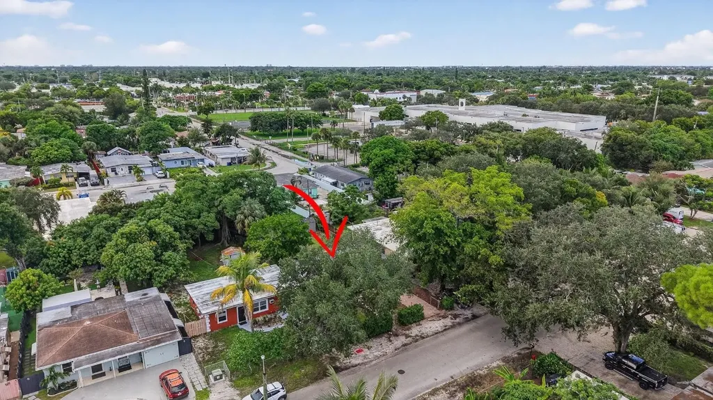 1141 SW 25th Avenue Fort Lauderdale FL 33312