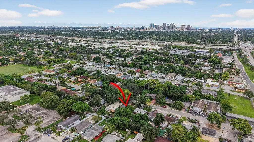 1141 SW 25th Avenue Fort Lauderdale FL 33312