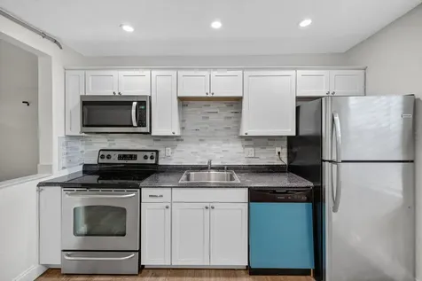 1141 SW 25th Avenue Fort Lauderdale FL 33312