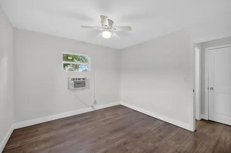 1141 SW 25th Avenue Fort Lauderdale FL 33312