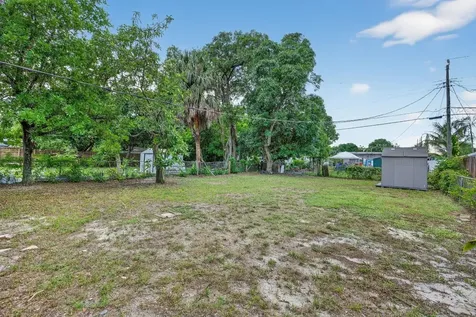 1141 SW 25th Avenue Fort Lauderdale FL 33312