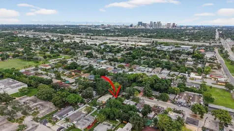 1141 SW 25th Avenue Fort Lauderdale FL 33312