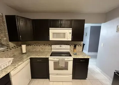 6931 SW 6th Street Pembroke Pines FL 33023