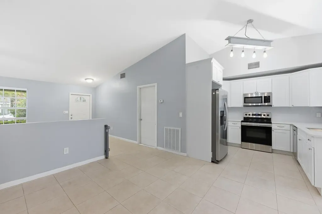 5067 Canal Circle E Lake Worth FL 33467