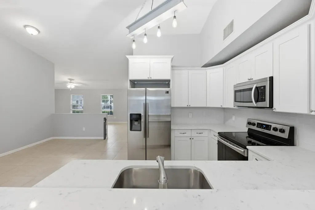 5067 Canal Circle E Lake Worth FL 33467