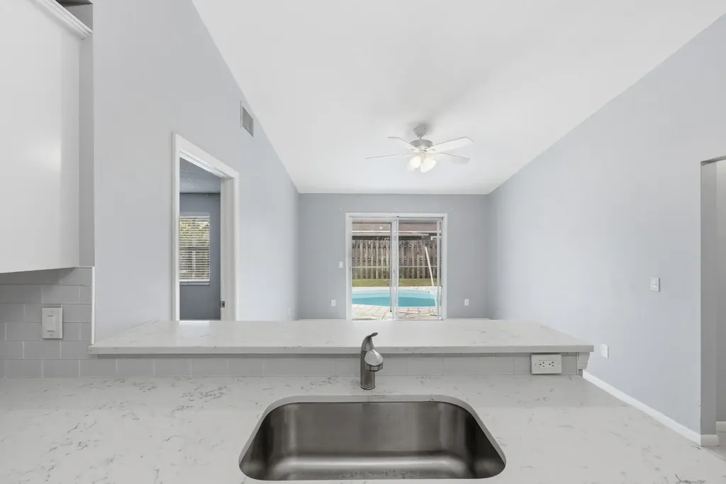 5067 Canal Circle E Lake Worth FL 33467