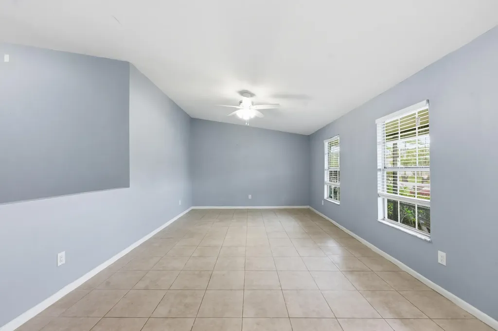 5067 Canal Circle E Lake Worth FL 33467