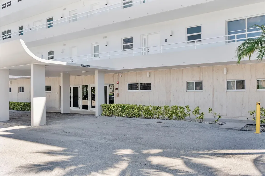 2701 S Ocean Boulevard Highland Beach FL 33487