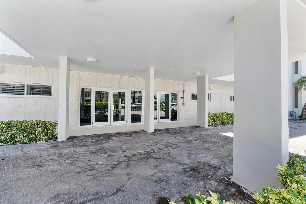 2701 S Ocean Boulevard Highland Beach FL 33487