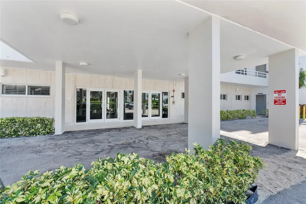 2701 S Ocean Boulevard Highland Beach FL 33487