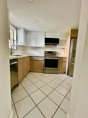 6080 NW 44th Street Lauderhill FL 33319
