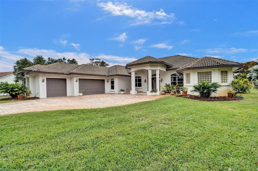 8426 Sawpine Road Delray Beach FL 33446