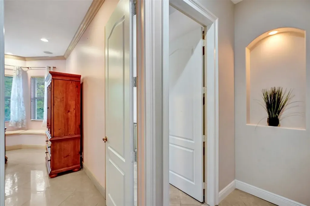 8426 Sawpine Road Delray Beach FL 33446