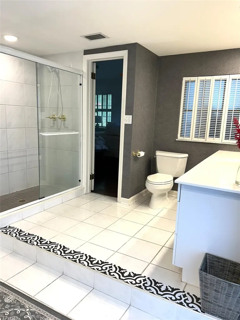 1612 E Lake Drive Fort Lauderdale FL 33316